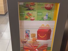 -麦当劳(常山服务区得来速店)