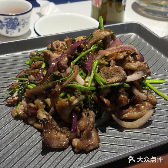 火山铁帽烤肉(宁城华府店)