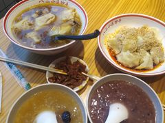 -八二小区抄手(龙湖上城天街店)