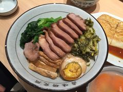-狮头牌卤味研究所·卤味饭(花城汇南区店)