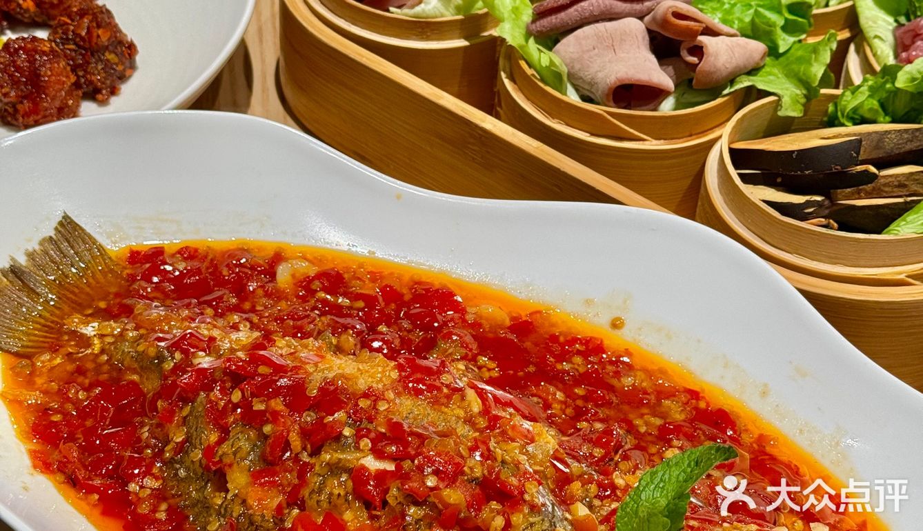 火爆贵州的黔大叔来到上海龙阳店，带你领略贵州的独特风情