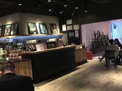 -星巴克臻选(湖滨道店)