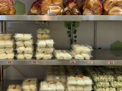 -白玉兰食品(中山公园龙之梦店)