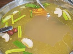 -乡土黄·鲜牛肉火锅·小龙虾(兴业街店)
