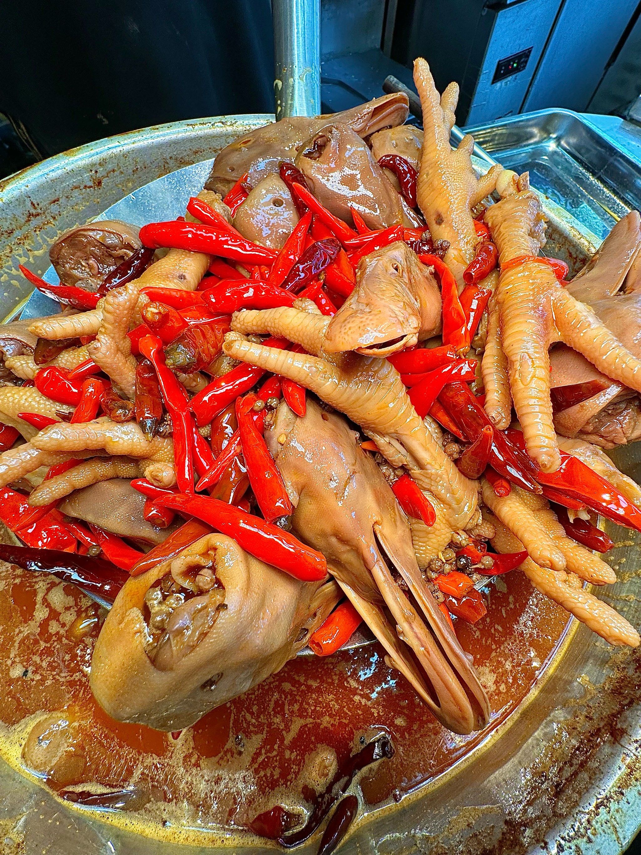 这家店的辣卤我真的爱死了!