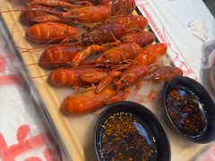 -肥肥虾庄·金牌油焖大虾(汉口城市广场店)