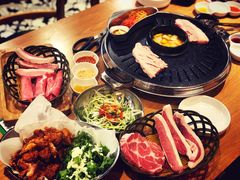 -江南猪肉商会无限续吃(弘大店)