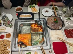 -海底捞火锅(关山保利店)