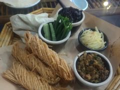 -丁里羊肉小镇(天鹅湖总店)