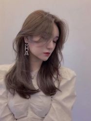 -蘑菇发型