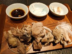 手抓羊肉-丝路金桃·新疆菜(徐汇店)