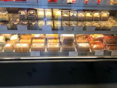 -红宝石·鲜奶小方(长阳店)