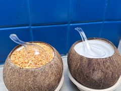 -椰爺爺·椰子冻砵仔糕