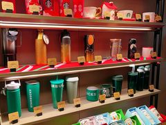 -星巴克臻选(上海今潮8弄店)