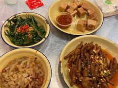-东排食堂长沙小吃大排档(五一广场店)