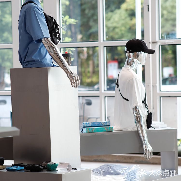         嗯☕️这里还真的挺不错🌟🌟🌟🌟