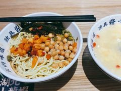 武汉热干面-文叔·湖北名小吃·小龙虾(华强北店)