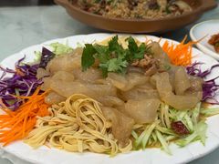 爽口大拉皮-龙香居海鲜浑锅家常菜·特色驴肉