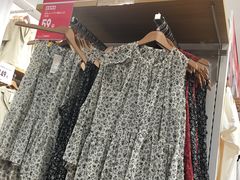 -优衣库(上海虹口龙之梦店)