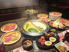 -一绪に和牛寿喜烧(罗湖益田假日店)