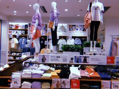 -优衣库(天津鲁能城购物中心店)