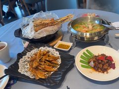 -79号渔船海鲜饭店(耀中店)