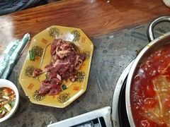 -黄利砖万峰林布依特色酸笋牛肉馆