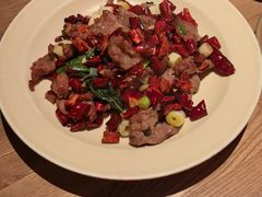 罗勒香辣嫩牛肉-KŌNG胶东小馆(华熙店)