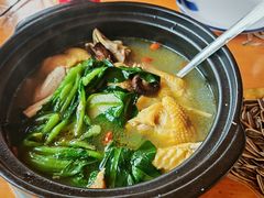 农家土鸡煲-红灯笼姥姥饭店·江景餐厅