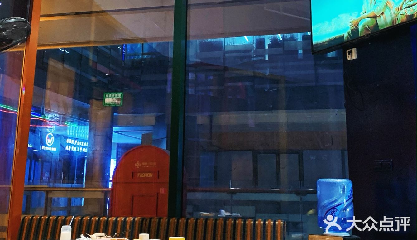 谁来干了这碗🟢饱和度超高的🟢绿汤🤣‼️