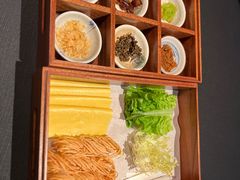 -鲁采LU STYLE(新天地店)