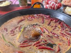 -黄潇洒老火锅(九眼桥宏济巷店)