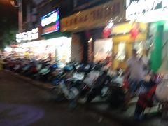 -解放路步行街                