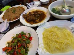 -缘来聚·徽菜名店(黄山宏村店)