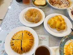 -汗腾格里·风味餐厅(新疆驻京办店)