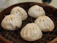 蟹黄汤包-留芳·文旅古月楼(老街店)