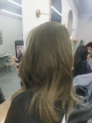 -茶发Salon·烫发染发理发