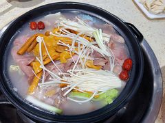 -九寨特色牦牛肉汤锅 羊肉汤锅