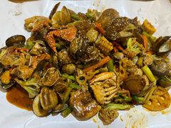 -东来菜馆•手抓海鲜家常菜•海鲜锅贴(鸽子窝店)
