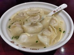 刀鱼馄饨-老半斋(福州路店)