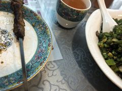 -汗腾格里·风味餐厅(新疆驻京办店)