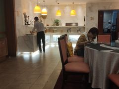 -杭州海华满陇度假酒店