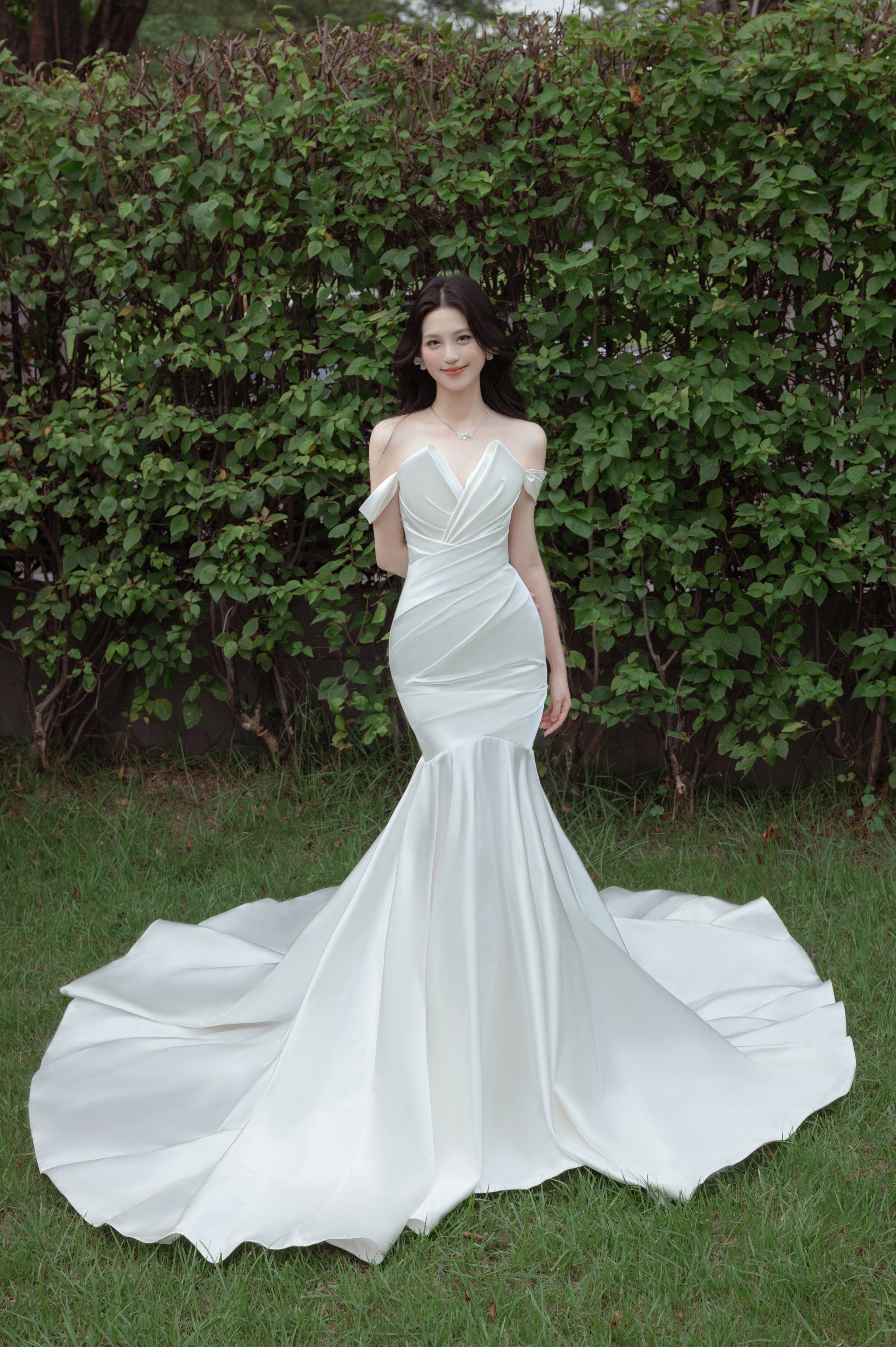 白月光女主纱🌷🌸清新小森系缎面婚纱