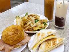 猪扒蛋菠萝包-沙溪兄茶餐厅