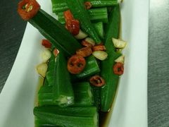 -上海世茂广场(南京东路店)