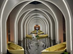 -涨巢·潮玩水疗局