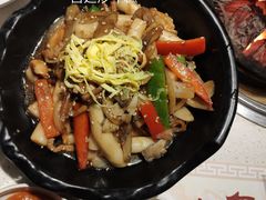 宫廷炒年糕-本家韩国烤肉(青岛万象城店)