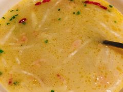 酸汤氽肥牛-日出青木·杭帮菜名店