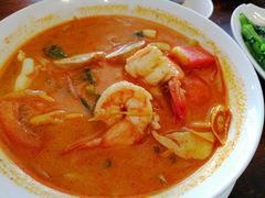 -Dang restaurant (patong phuket)