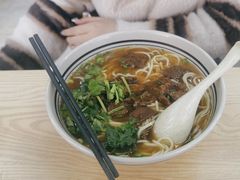 -小马牛肉面·牛骨熬制(南京博物院店)